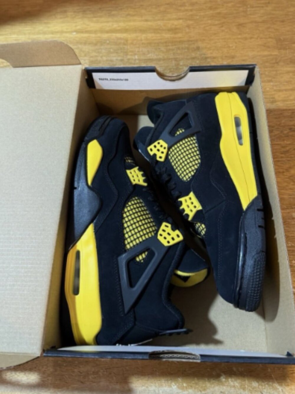 Men’s Nike Air Jordan 4 Retro Thunder Black Yellow Sneakers